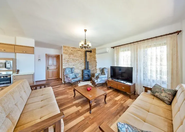 Location Zero To Meis In Villa Kas